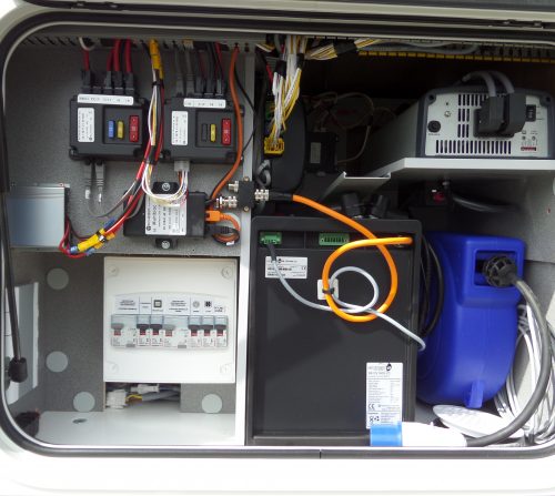 https://www.levoyageur.fr/wp-content/uploads/2015/07/camping-car-haut-gamme-coffre-technique-lv-7.8-gjf-500x447.jpg https://www.levoyageur.fr/wp-content/uploads/2015/07/camping-car-haut-gamme-coffre-technique-lv-7.8-gjf-500x447.jpg