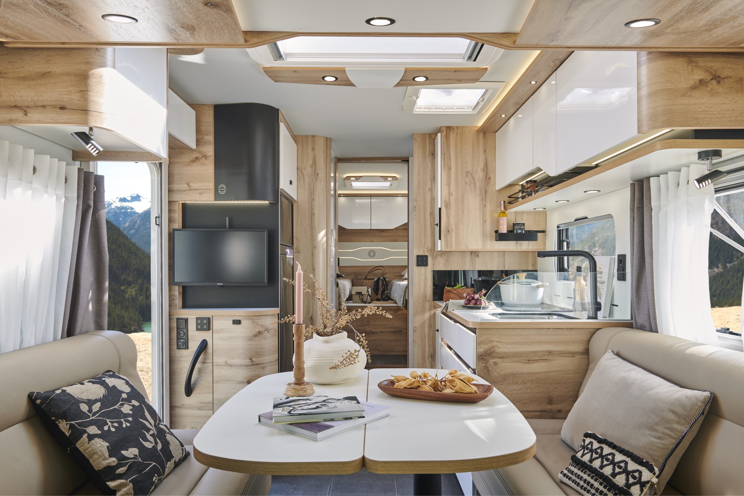Camping-cars Le Voyageur : un intérieur au service de votre confort